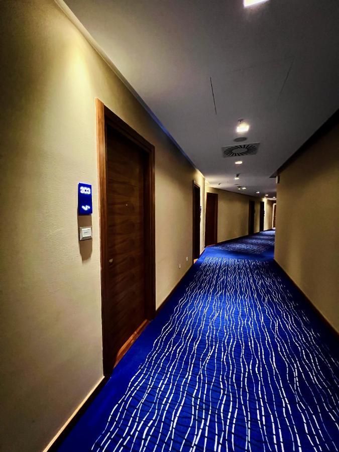בודווה Condo Studio Plaza מראה חיצוני תמונה